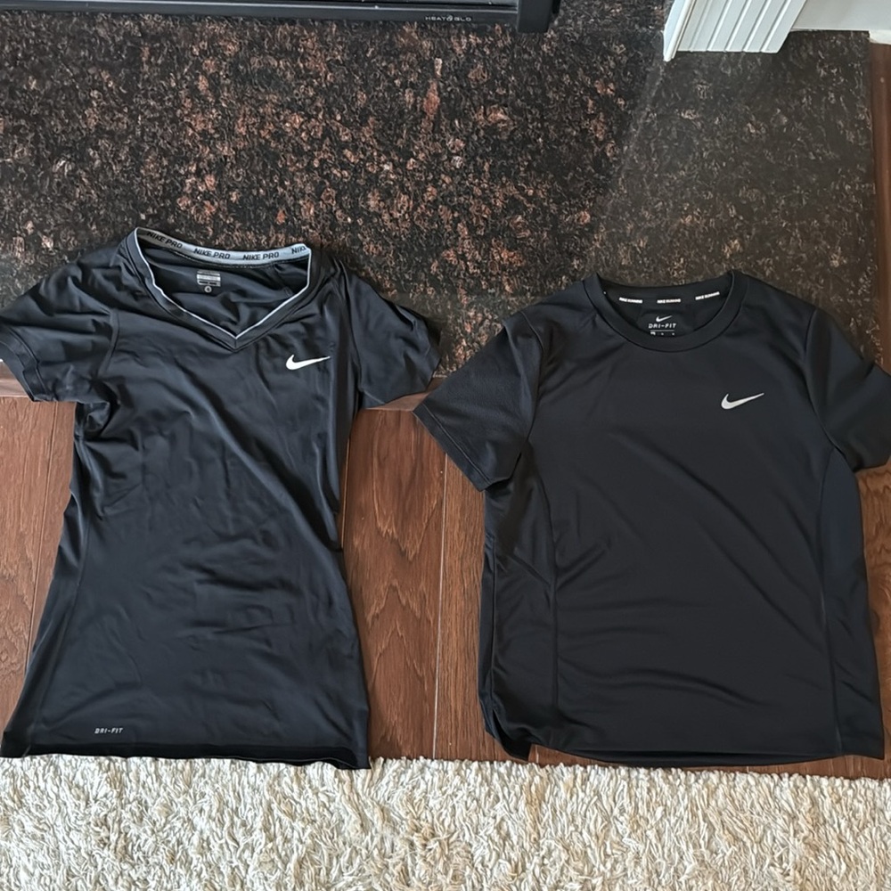 Nike Black Athletic Tops Set (2 Short Sleeves)